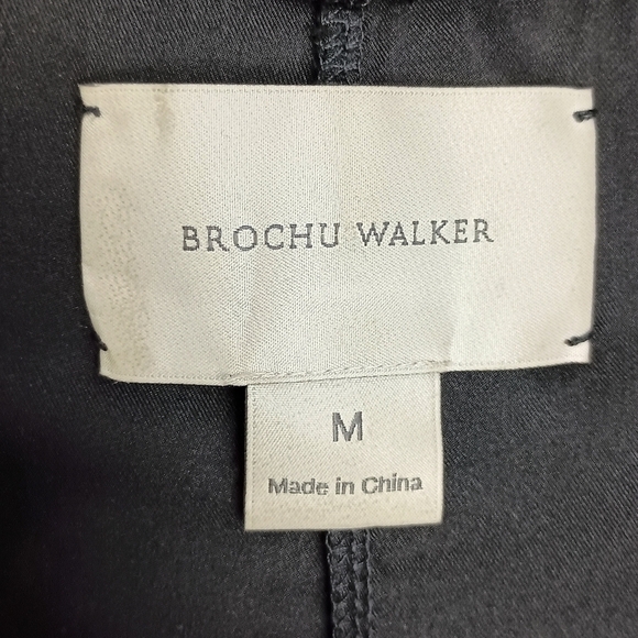 Brochu Walker Sleeveless Silk Top in Black - Picture 4 of 5